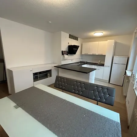 Im Herzen Der Altstadt * 凯撒斯劳滕